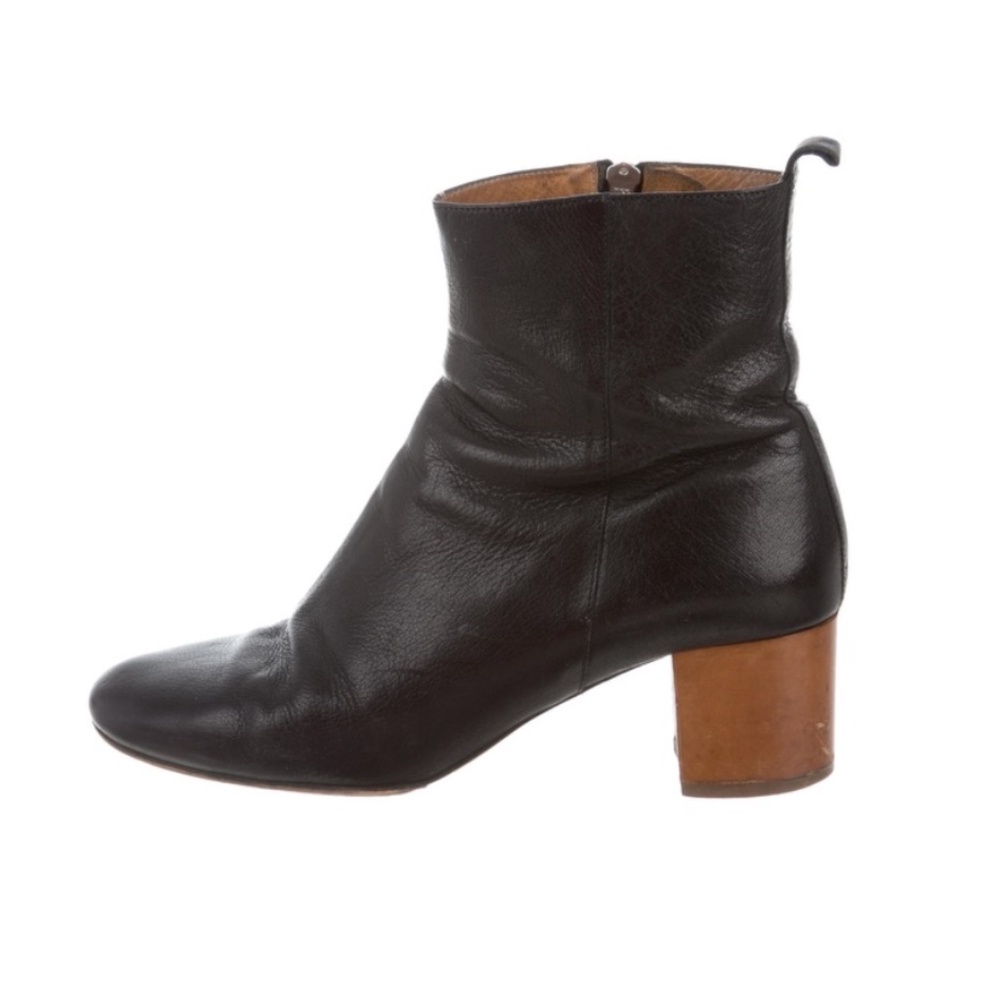 Etoile Isabel Marant black leather boots!